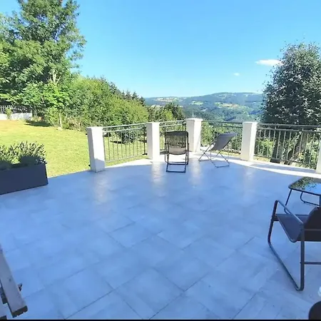Domaine Prive Dans Les Bois *